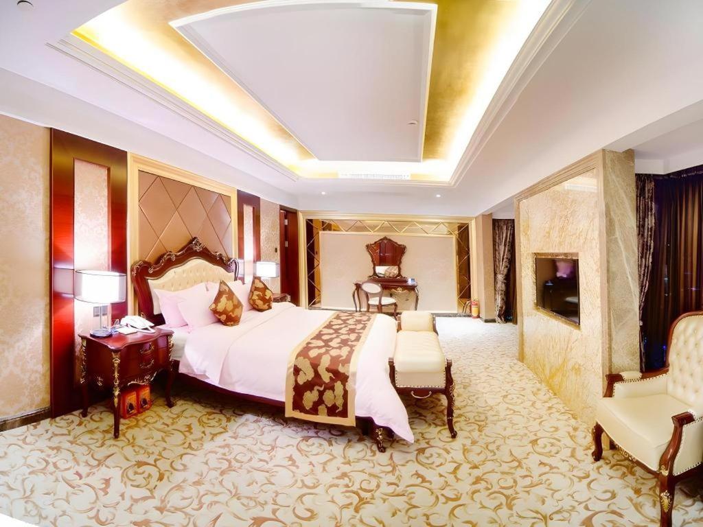 Royal Duke Cherrabah Hotel Zhongshan Zhongshan  Exterior photo