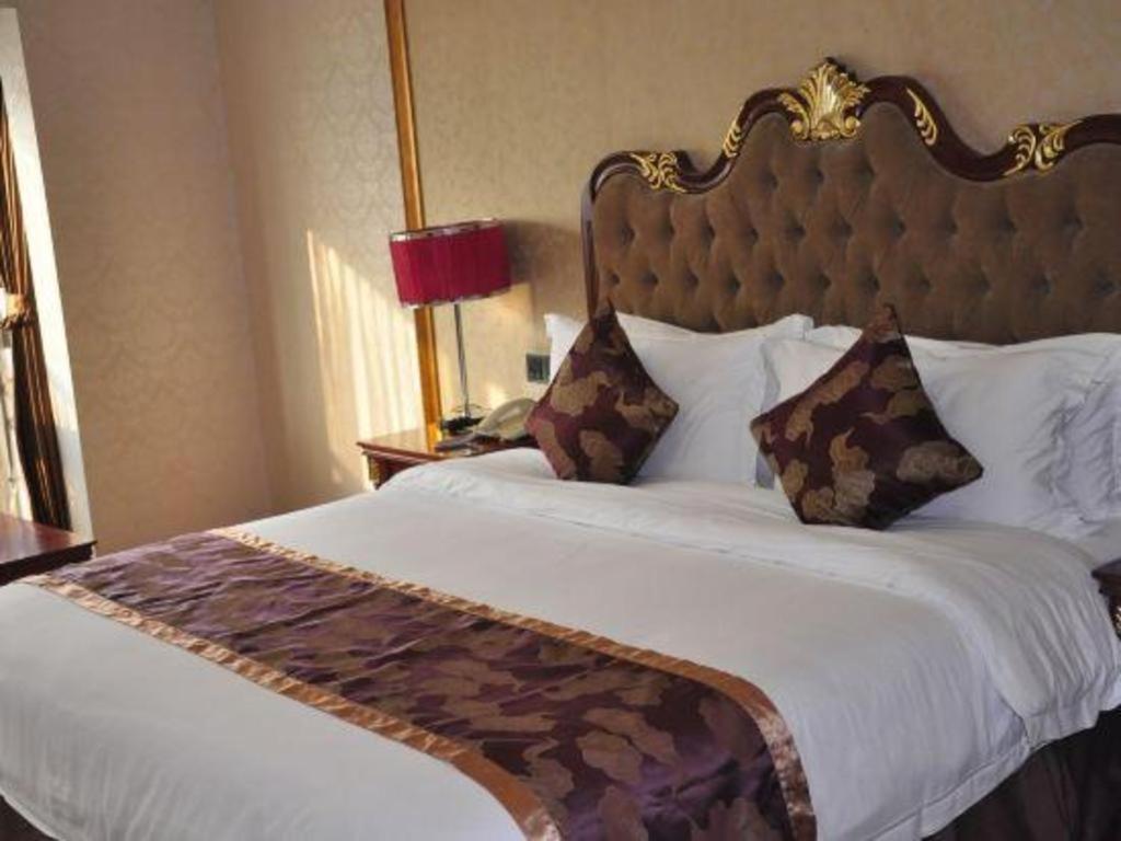 Royal Duke Cherrabah Hotel Zhongshan Zhongshan  Exterior photo