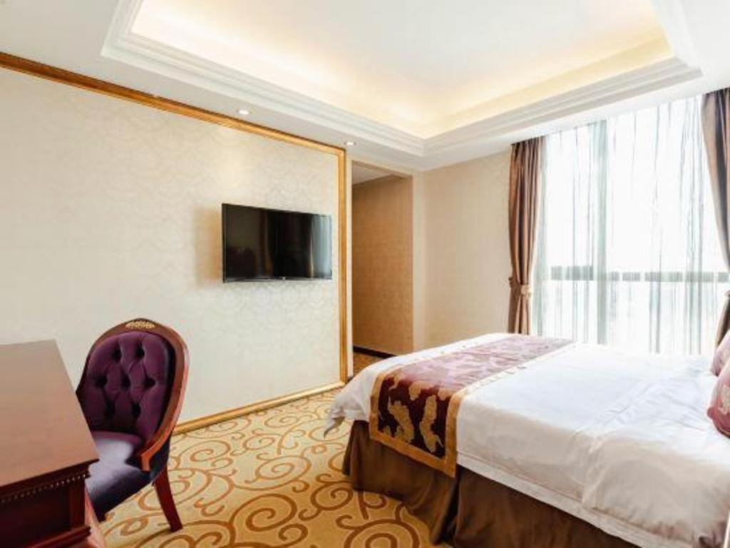 Royal Duke Cherrabah Hotel Zhongshan Zhongshan  Exterior photo